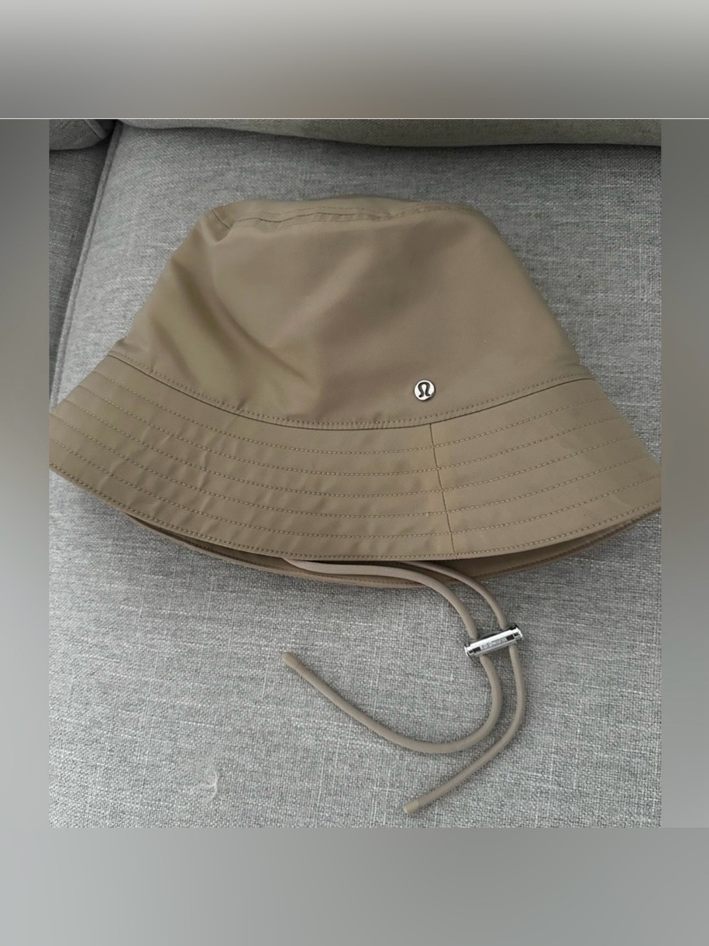 lululemon athletica beige Bucket Hat with Chin Cord
